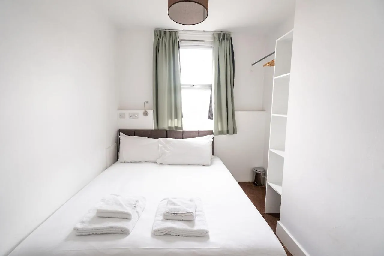 H.V Apartments 셰필드 영국