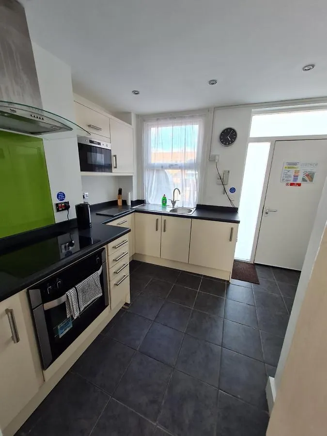 H.V Apartments Sheffield